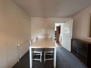 Photo 24- click for photo gallery